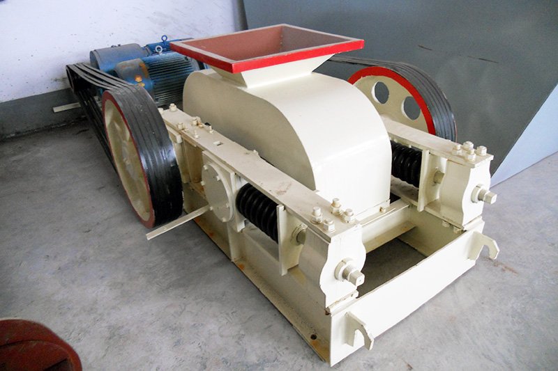 雙輥破碎機(jī)，對輥式制砂機(jī)