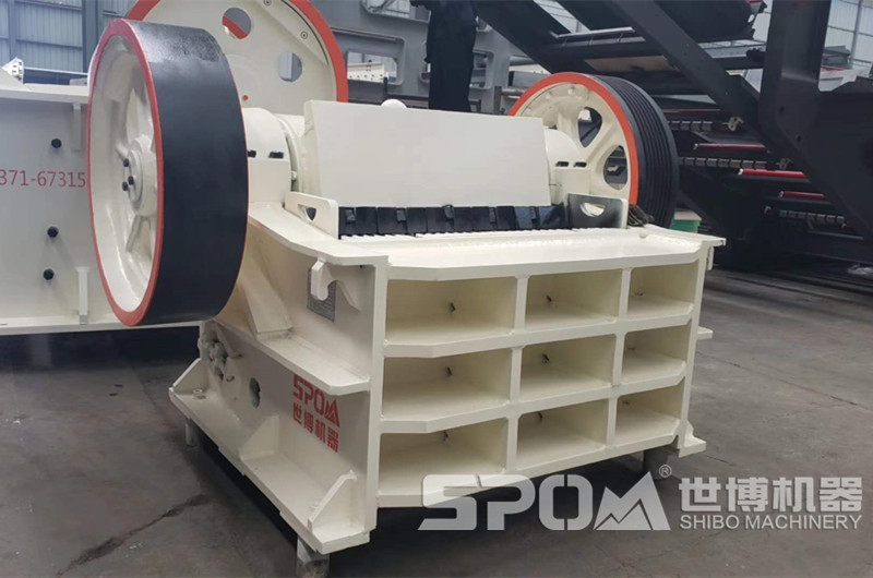 1米3鄂破，PEX300×1300顎式破碎機